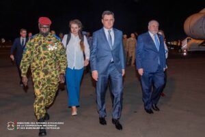 FB_IMG_1732868539450-300x201 Renforcement de l'axe Ouagadougou-Moscou : le Vice-Premier ministre russe, Alexandre NOVAK en visite au Burkina Faso 