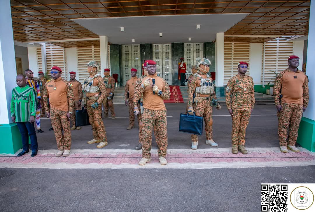 Montée des couleurs à Koulouba:Le capitaine Traoré rend hommage aux forces combattantes
