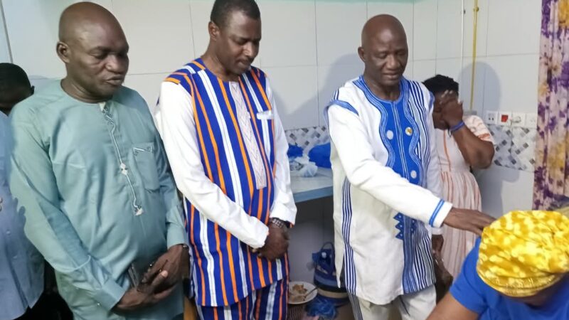 Hôpital protestant Schiphra : Dr Etienne ZONGO au chevet des patients 