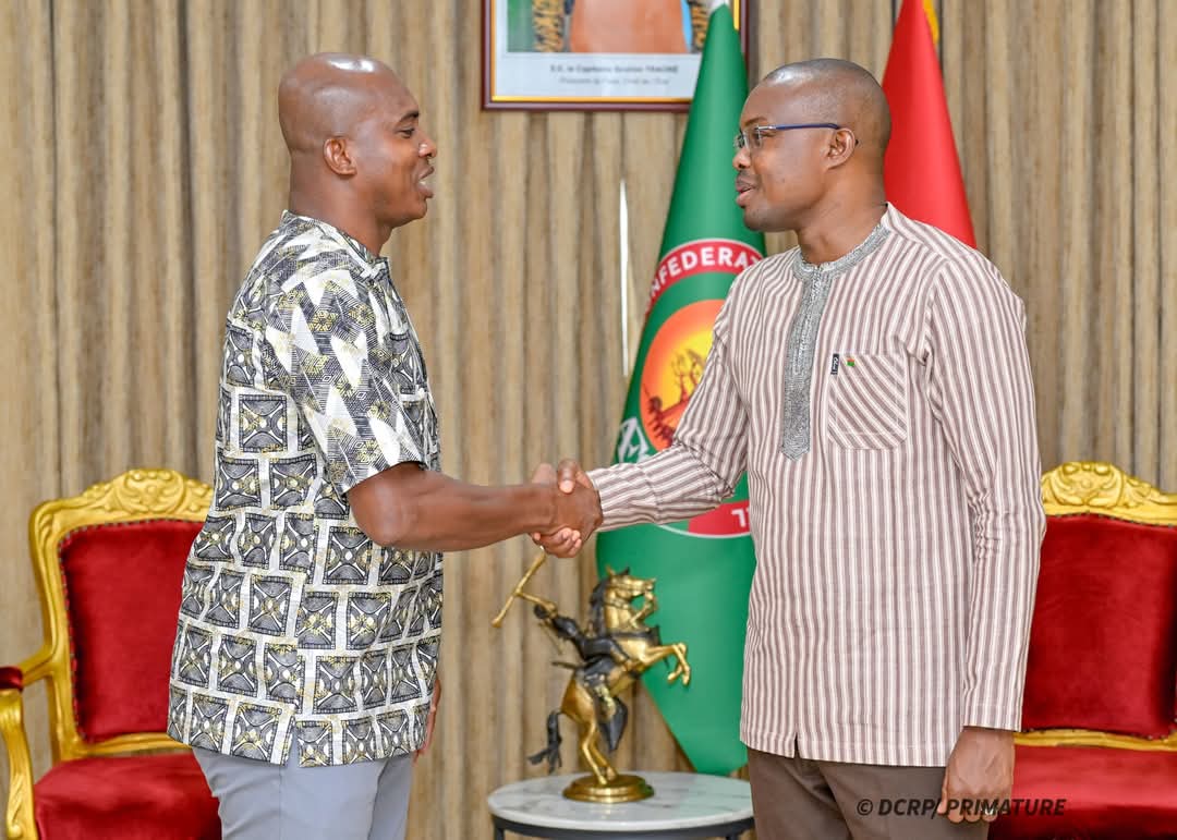 Promotion du sport : L&rsquo;ambassadeur Charles Kaboré chez le Premier ministre