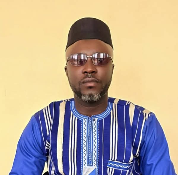 Abdoul MANDE ou le Policier qui manie bien la plume et les armes