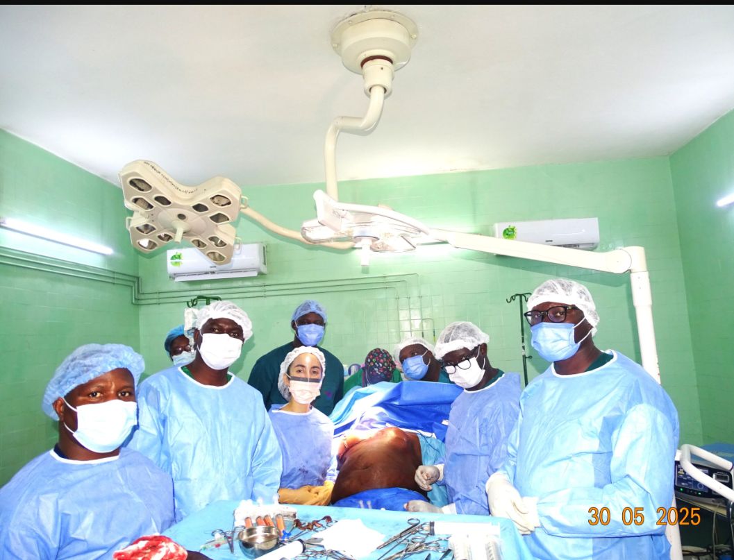 Burkina/CHU-Yalgado:une première greffe de sein réalisée par l&rsquo;équipe du Pr Nayi ZONGO