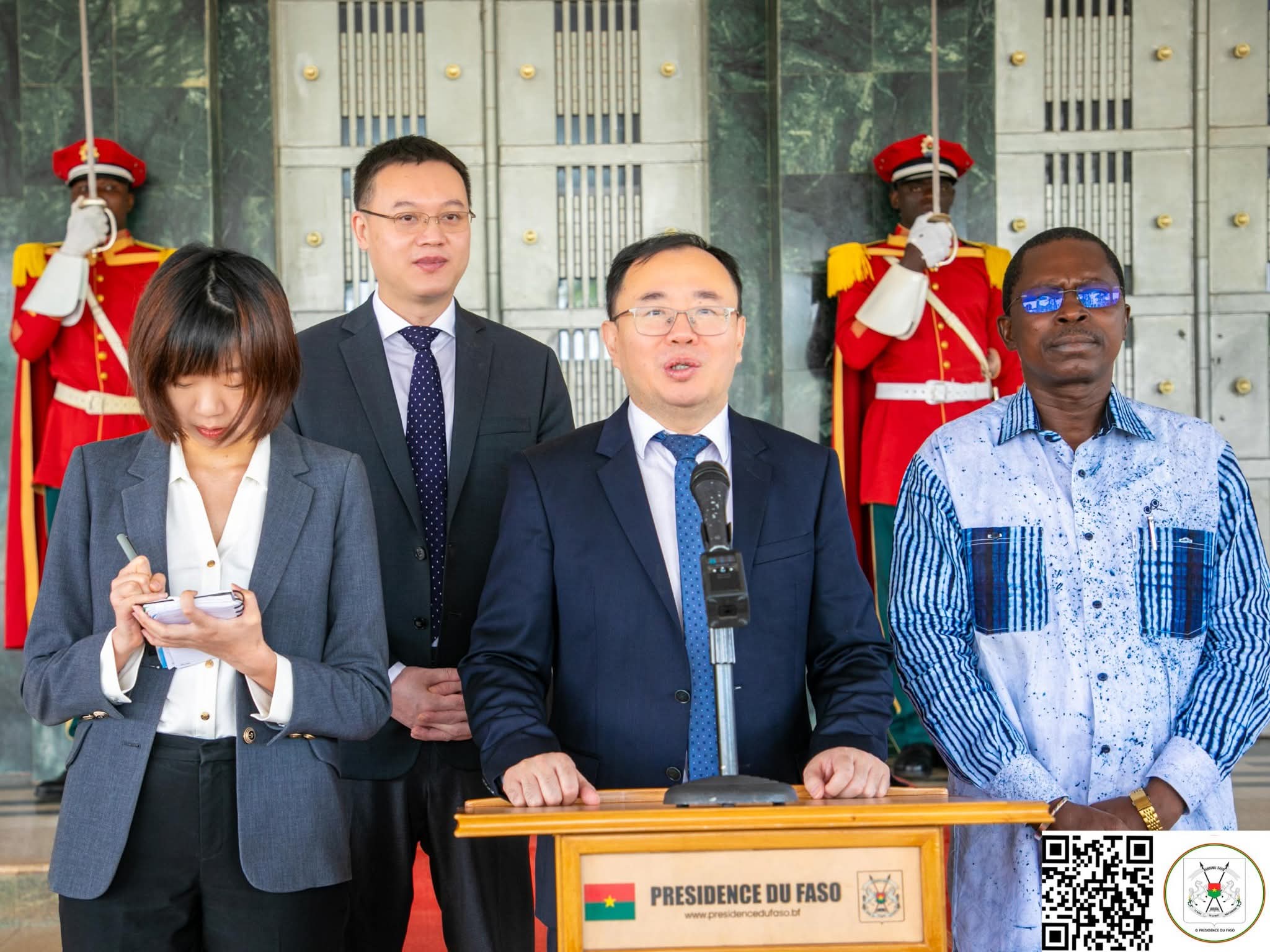 Coopération sino-burkinabè : l’ambassadeur Lu SHAN, en fin de mission, fait le point au Chef de l’État