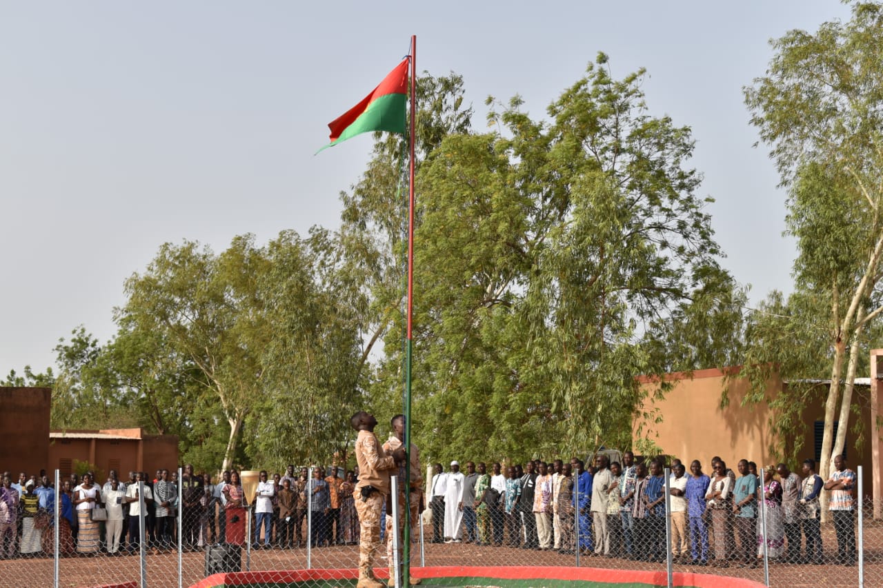 Sourou : Les couleurs nationales magnifiées à la Direction Provinciale de l&rsquo;Agriculture 
