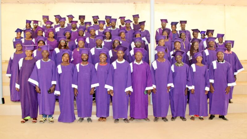 Institut biblique Oholiab du 75e anniversaire : 62 Aides-Missionnaires prêts à servir