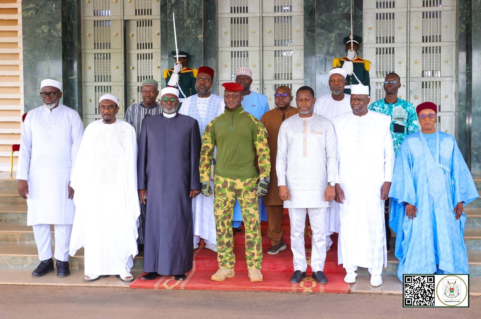 AUDIENCE DU PRÉSIDENT DU FASO:Le nouveau bureau de la FAIB présenté au Chef de l’État