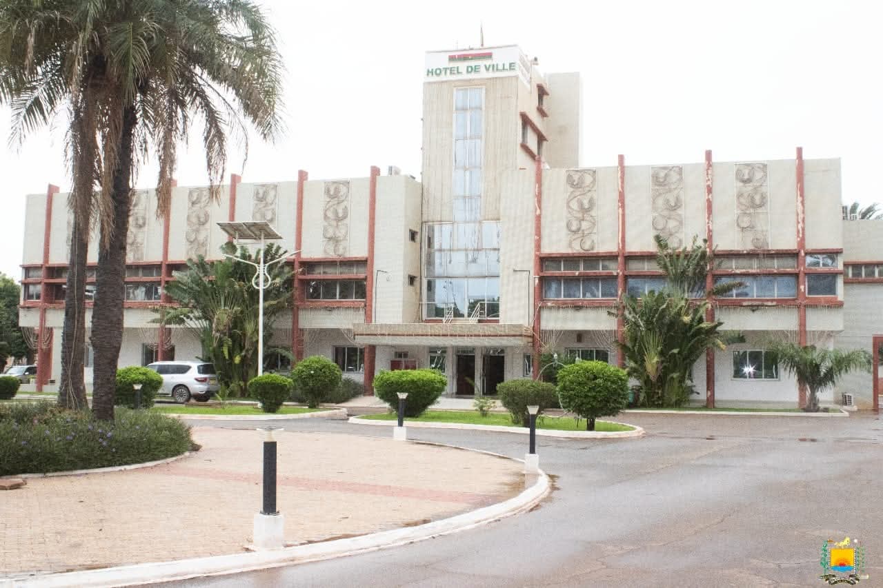Mairie de ouagadougou : Un citoyen interpelle le PDS  sur le cas de  certains agents indélicats 