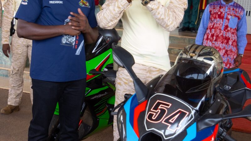 AUDIENCE DU PRÉSIDENT DU FASO:Des Motards africains réaffirment leur soutien au Capitaine Ibrahim TRAORÉ