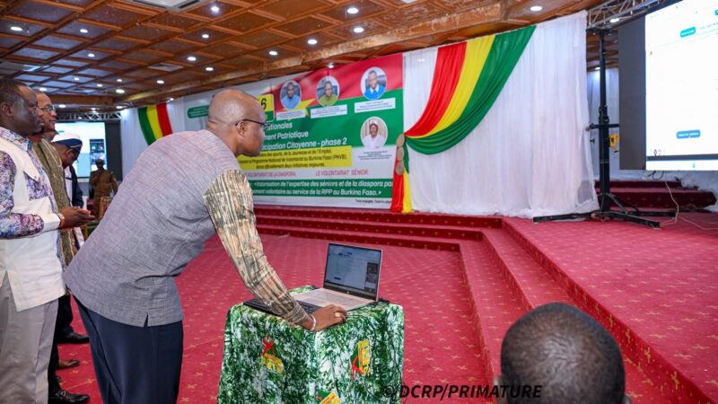 Volontariat national: le premier ministre lance les initiatives Senior et Diaspora