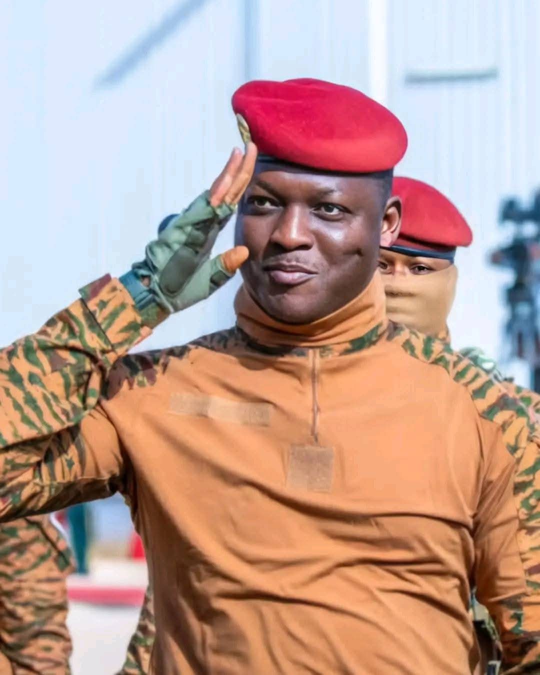 38 ans après l’assassinat de Thomas Sankara : le Président Ibrahim Traoré lui rend hommage