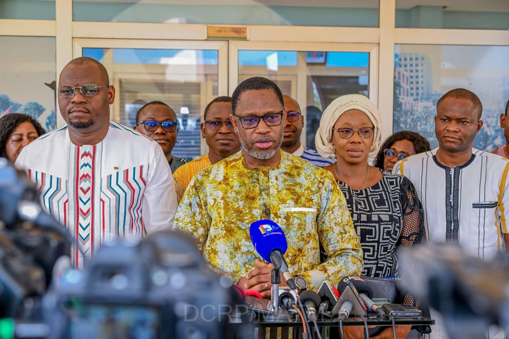 Statut de la chefferie coutumière et traditionnelle au Burkina Faso : L&rsquo;ALT adopte la loi à l&rsquo;unanimité