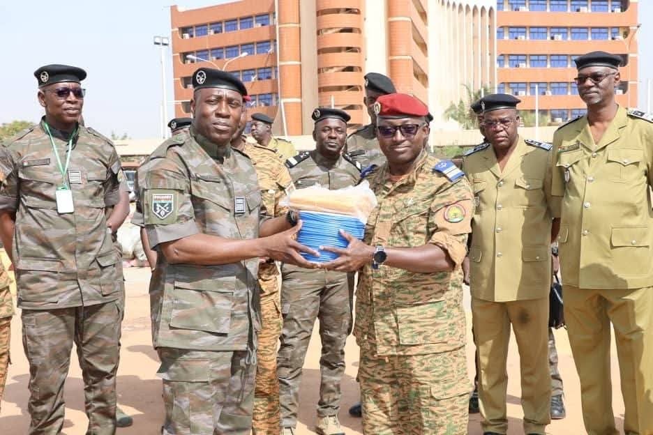 Fraude et menaces sécuritaires : la riposte musclée de la Douane