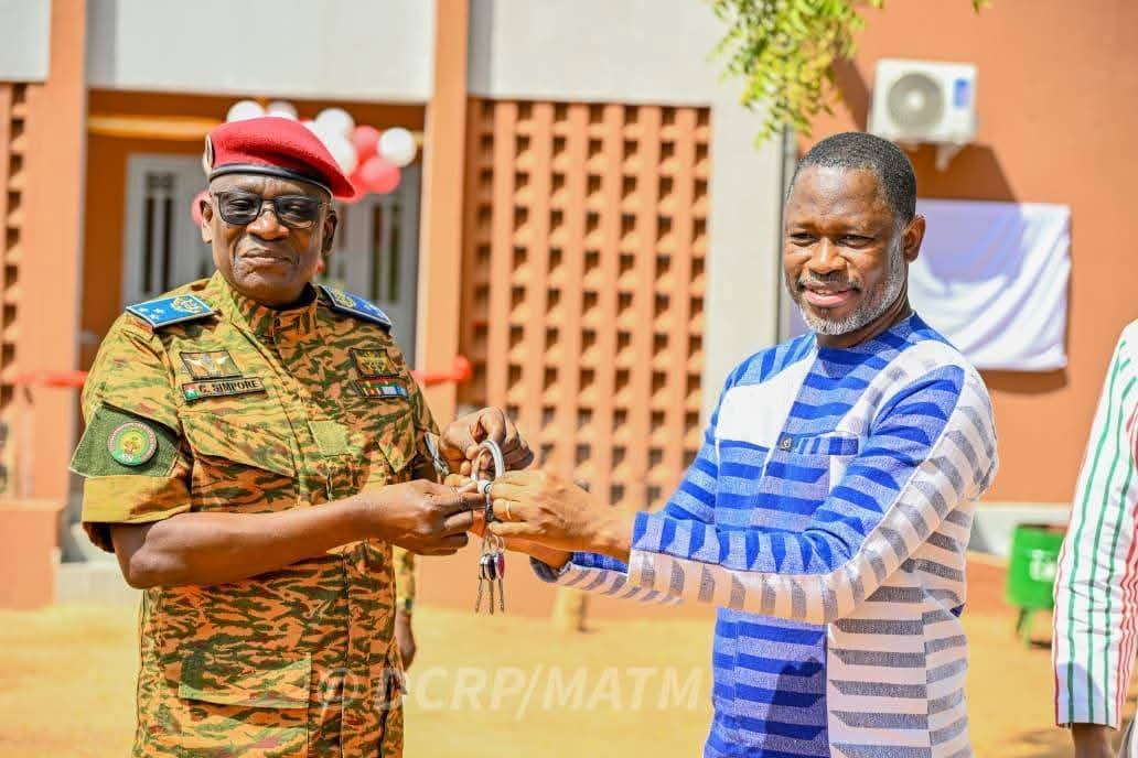 Centre médical militaire de Dédougou : Le bâtiment d’hospitalisation officiellement inauguré   