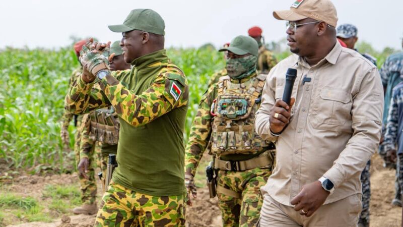 PROMOTION DES DROITS HUMAINS : le Capitaine Ibrahim TRAORÉ « humanise » le Centre Pénitentiaire de Baporo