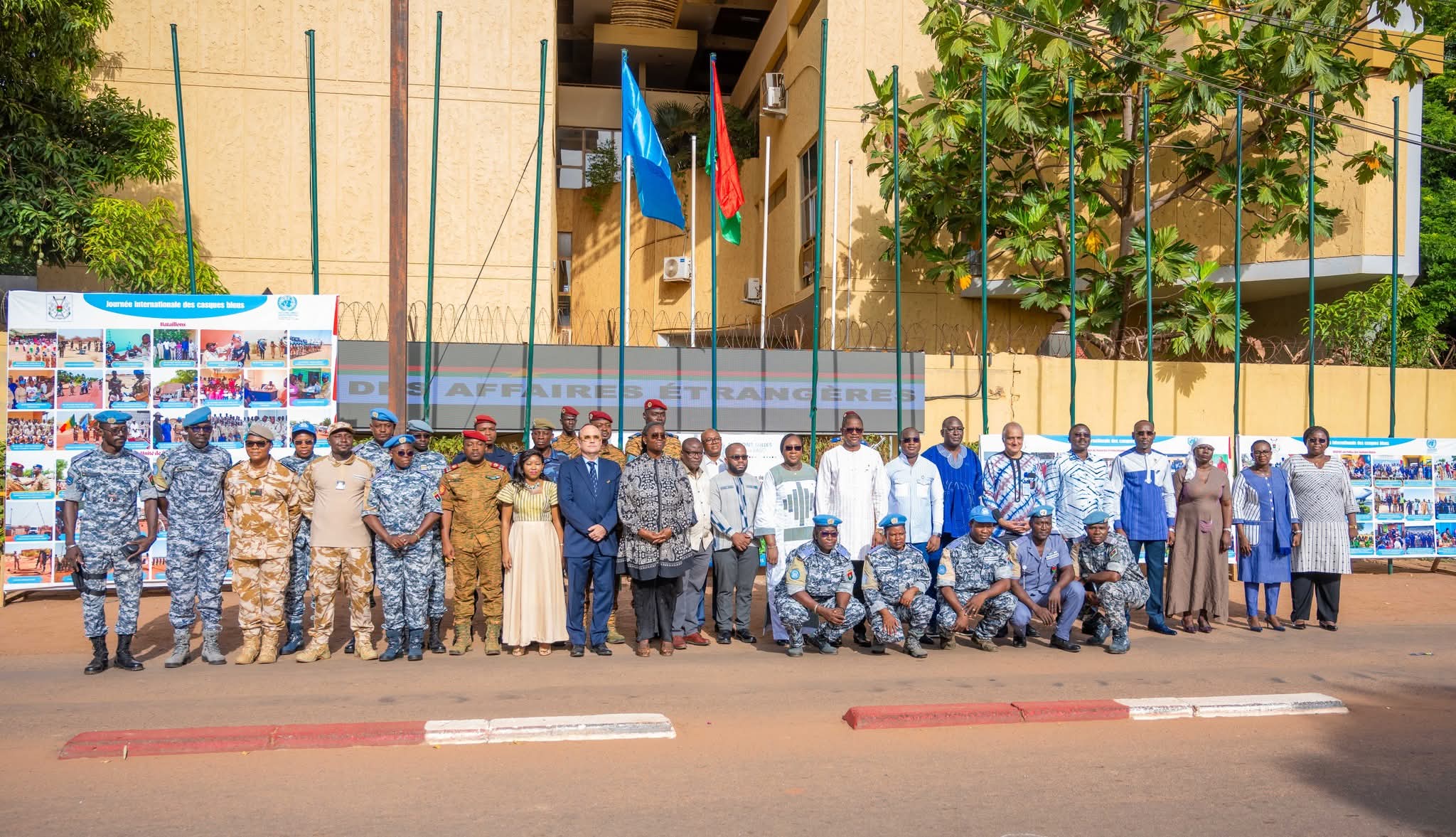 78e Journée internationale des Casques bleus : le Burkina Faso et les Nations Unies rendent hommage aux combattants de la paix 