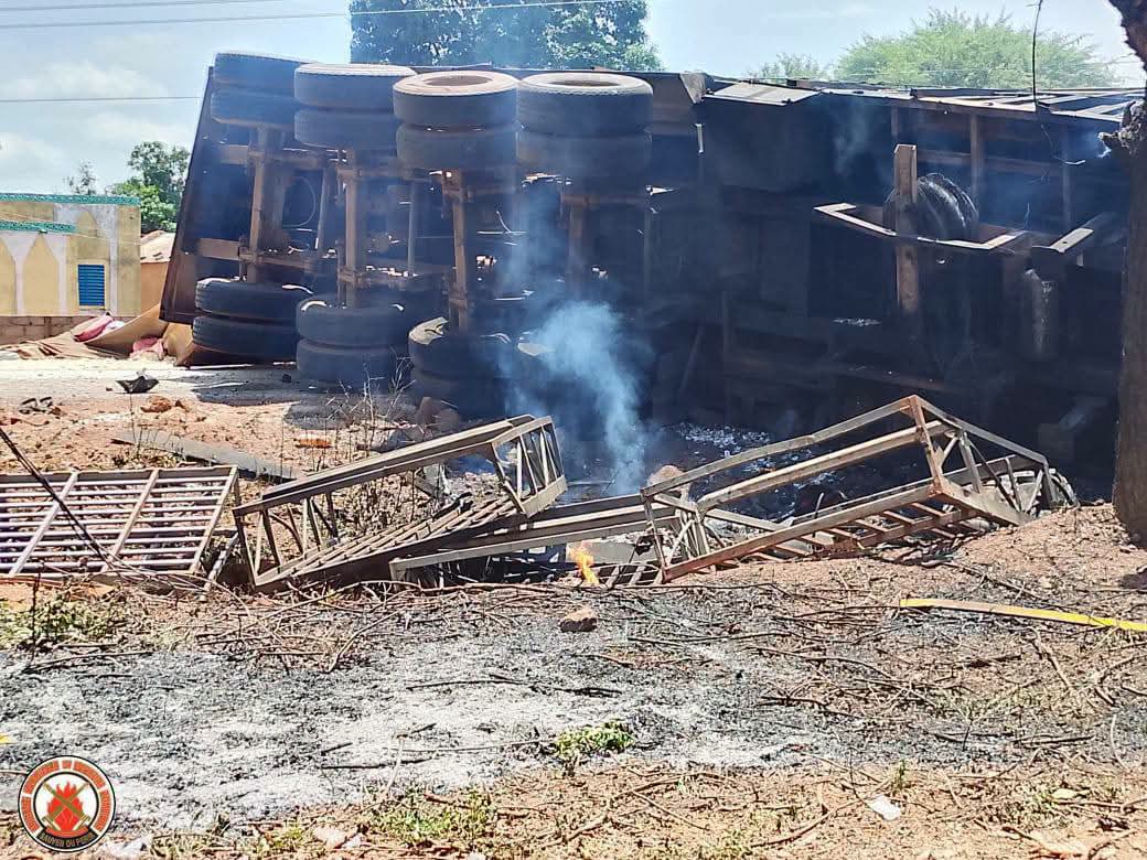 Collision suivie d&rsquo;un incendie sur la RN7 à Bobo-Dioulasso : deux morts et trois blessés