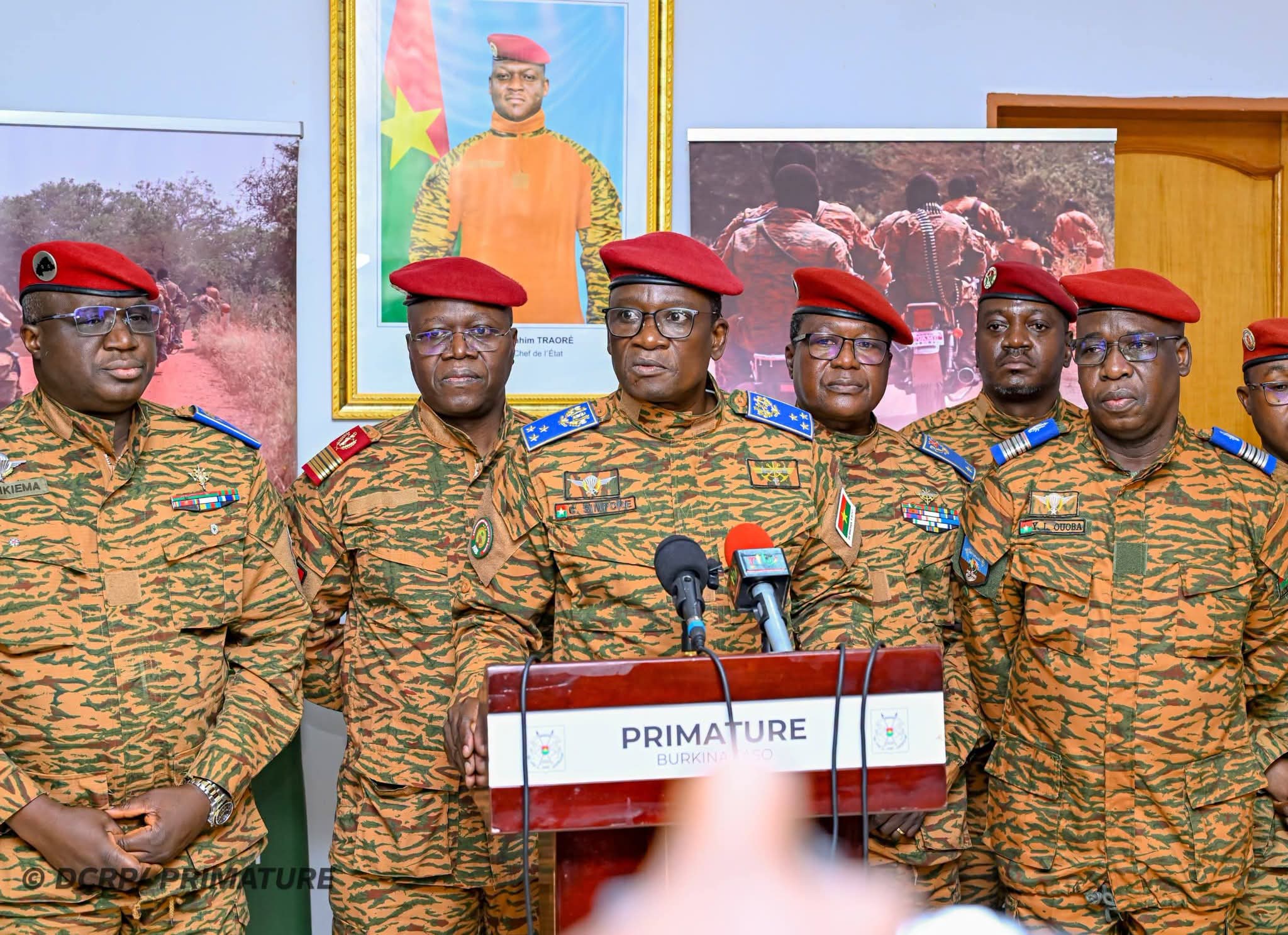 Contrats d’objectifs 2026 : un taux d’exécution de 53,14 % pour le ministre d’État chargé de la Guerre et de la Défense patriotique au 30 juin