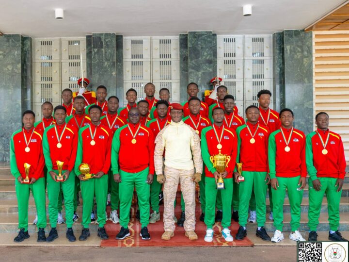 ‎Sacre à l&rsquo;UFOA-B : Le Capitaine Ibrahim TRAORÉ félicite les Étalons U20 et promet une nouvelle dynamique pour le sport national