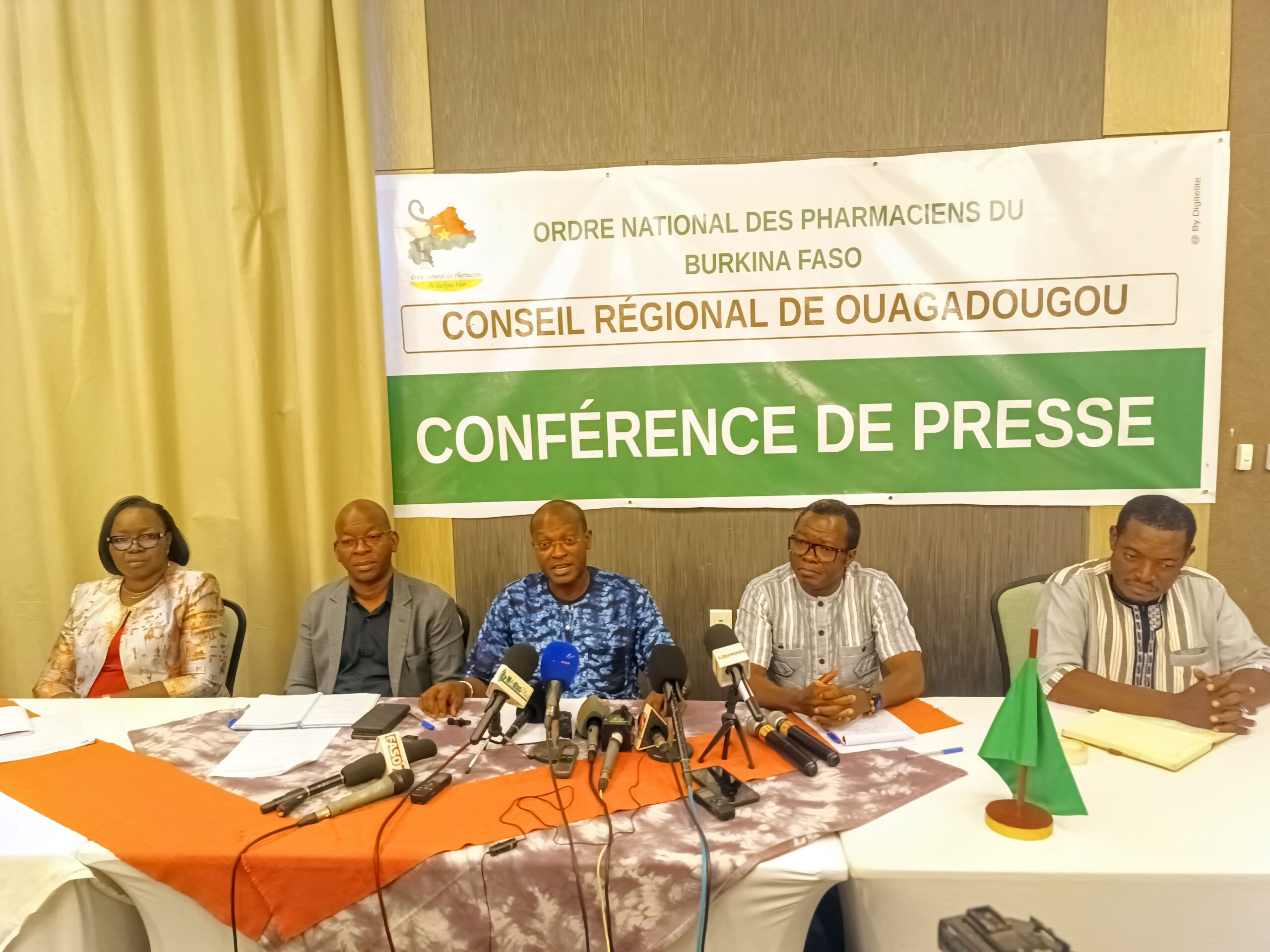 Ouagadougou : 120 pharmacies mobilisées chaque week-end pour renforcer les gardes en saison des pluies
