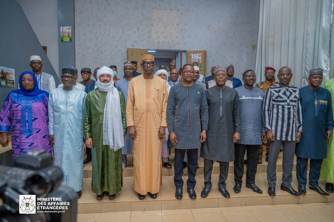 Consultations AES-CEDEAO: les membres du comité ministériel de pilotage de l’espace confédéral accordent leurs violons avant les négociations de Dakar